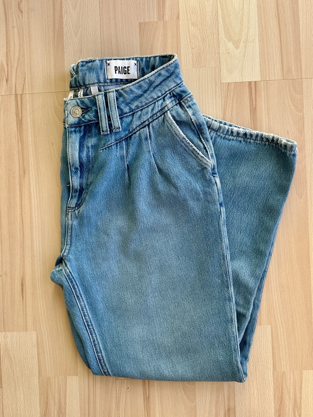 PAIGE Size 27 Pleated High Rise Cropped Straight Leg Jeans 90s Style